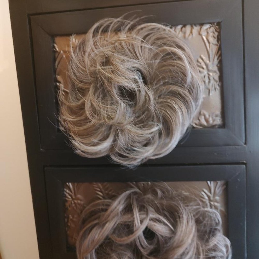 Juva Bun Ash Brown Hair Extensions 2 Messy Buns Scrunchies & 2 Clip  Ponytails - Picture 3 of 5